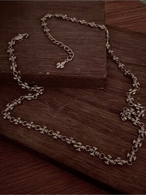 Kuurth Glyph Necklace